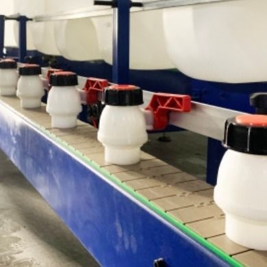 Máquina de solda de válvulas de tanque IBC para garantir a confiabilidade da solda do produto