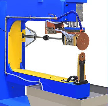 Máquina automática de solda de costura para lavatório de cozinha de aço inoxidável CNC