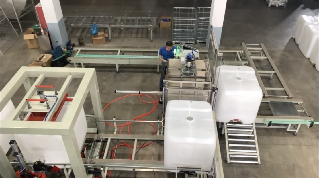 Linha de produção automática da moldura da gaiola da grade IBC, linha de teste de vazamento automático de tanque automático IBC